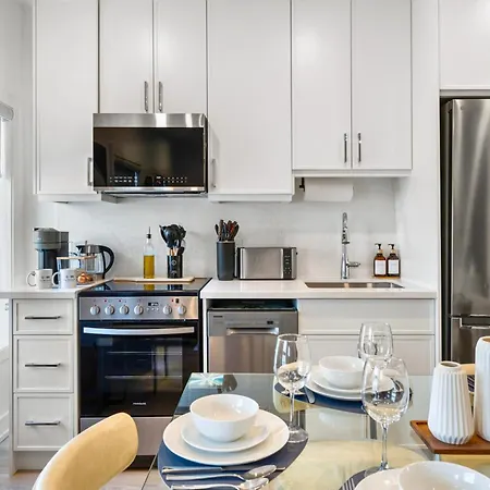 The Mccaul By Casa Hotels Group Cn Tower Suite-2